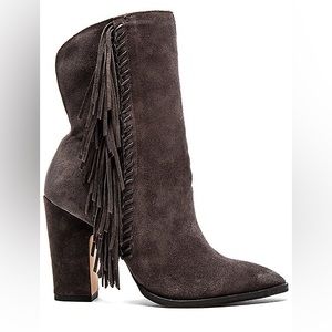 Dolce Vita Ileen dark grey suede fringe boots